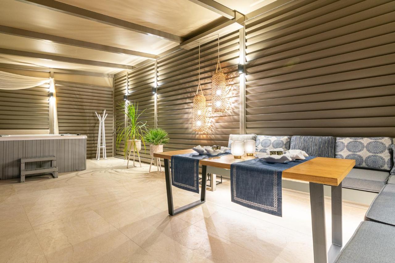 Vedi Town Luxury Apartment Zakynthos Town Luaran gambar